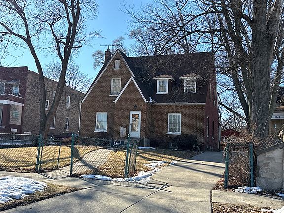 2nd image of 9806 S Winston Ave