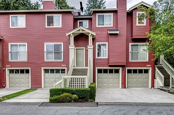 2nd image of 9420 177th Pl NE Unit 3