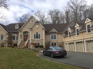 7 Mullbrook Ln, Towaco, NJ 07082