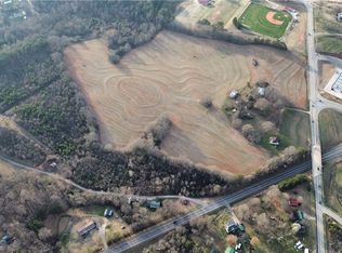 190 Mary Anna Dr, Westminster, SC 29693