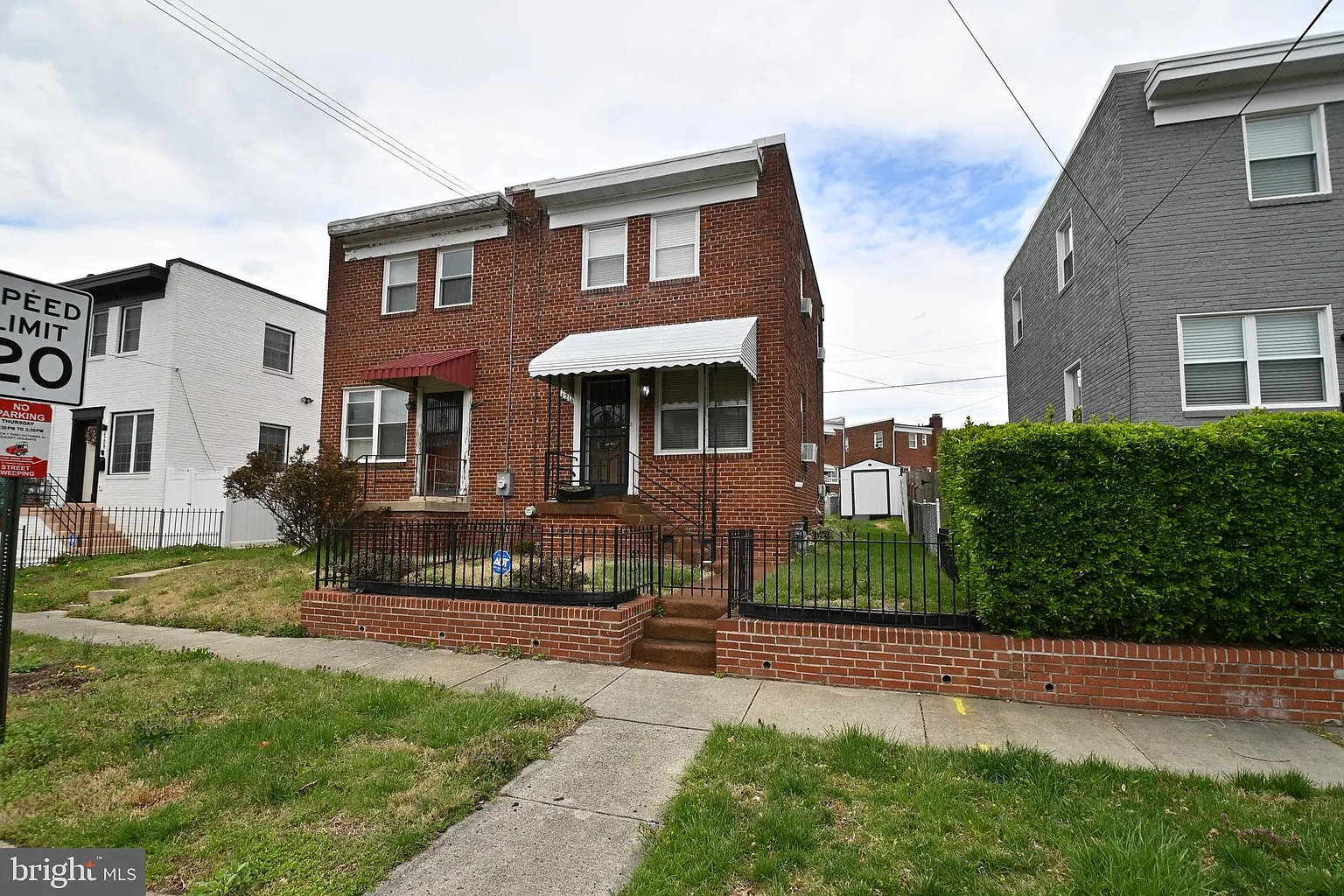 4214 Fort Dupont Ter SE photo 1