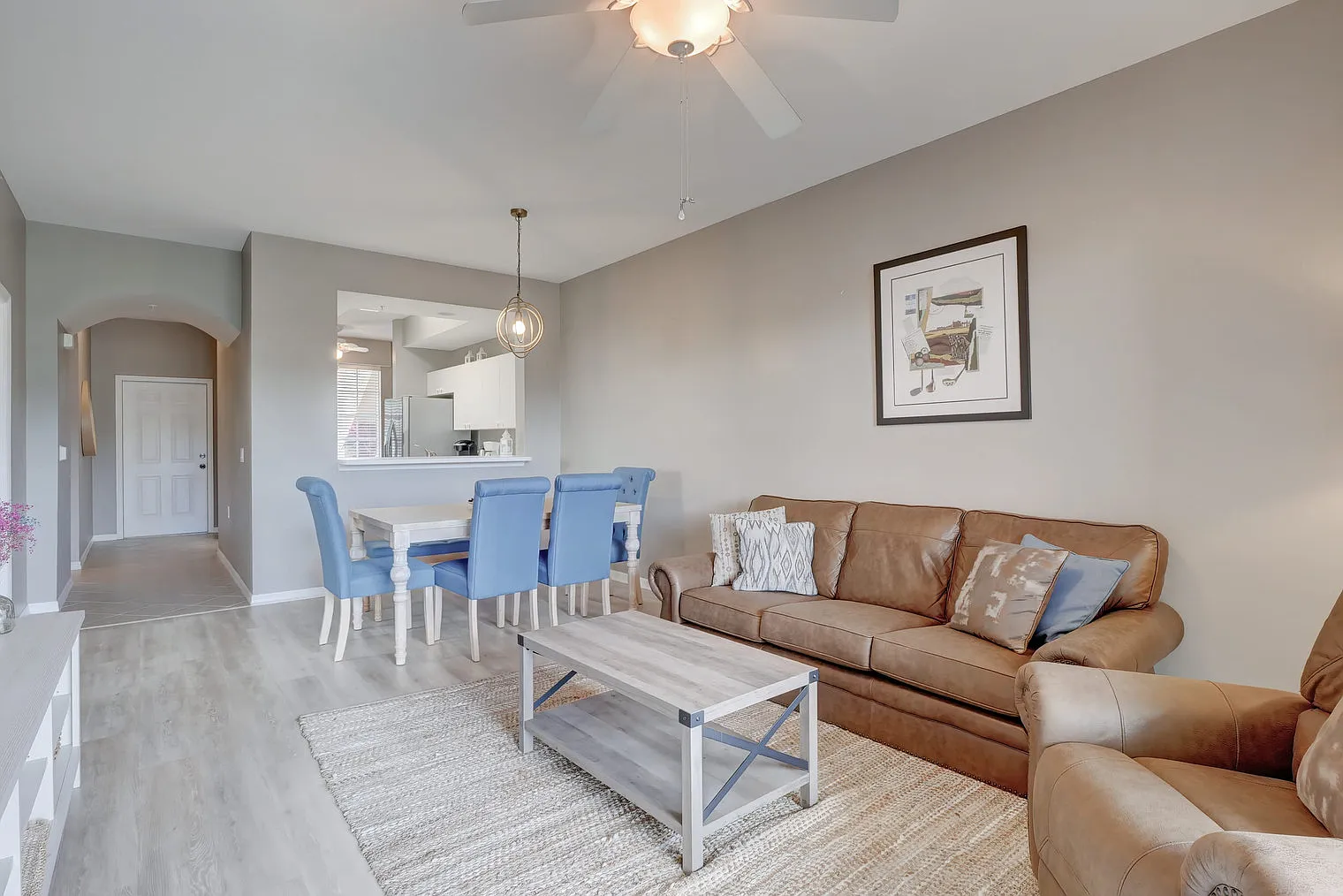 3 bed, 2.0 bath, 1248 sqft, $4,290 — Photo 1