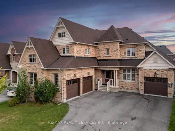 28 Stonegate Ave, Mono, ON L9W 6X1