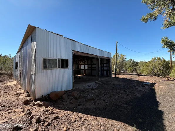 4 Pinon Dr, Concho, AZ 85924