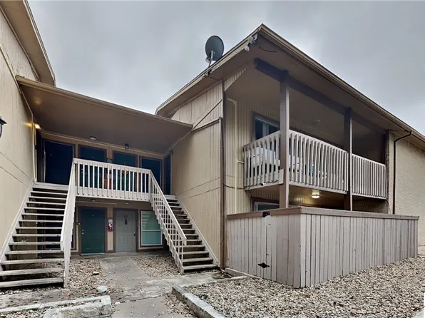 2124 Burton Dr APT 158, Austin, TX 78741