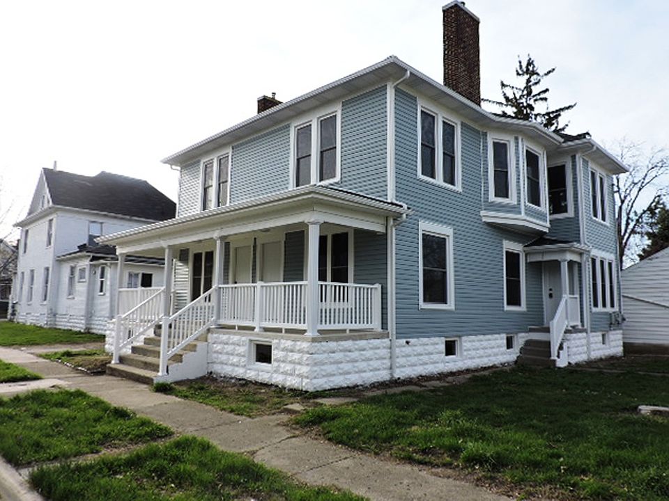 1st image of 208 E Dallas St