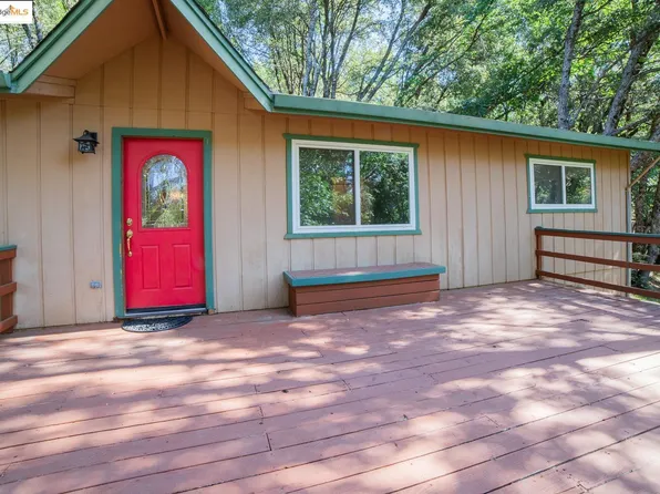18070 Pipit Ct, Twain Harte, CA 95383