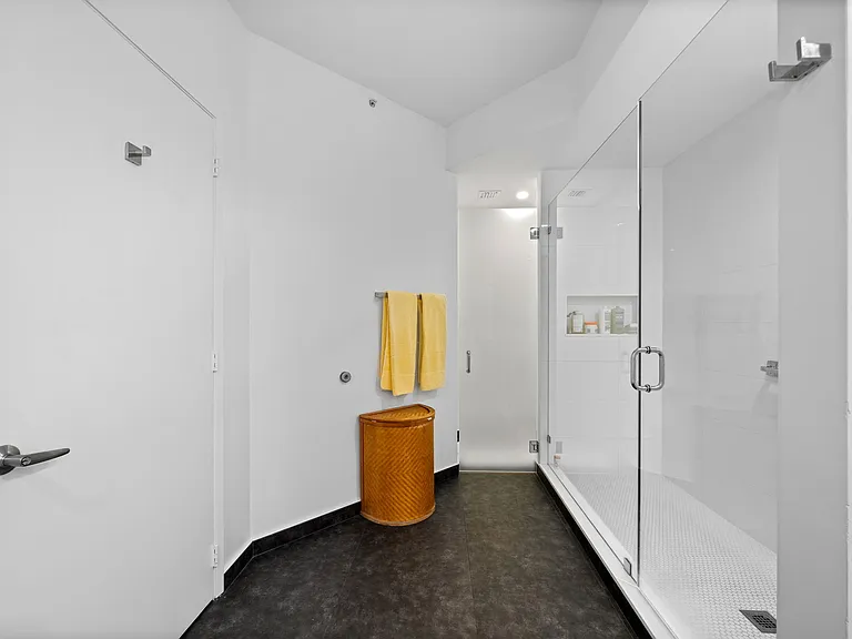 713 Crandon Blvd #404 — Photo 17