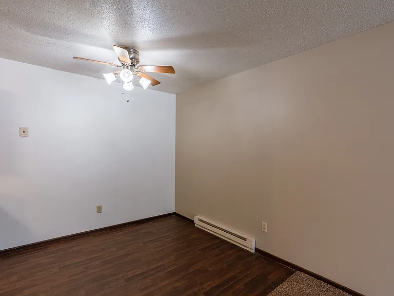 Fargo, ND Long Island Apartments | Dining