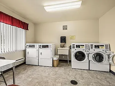 1 bed, 576 sqft, $750 — Photo 4