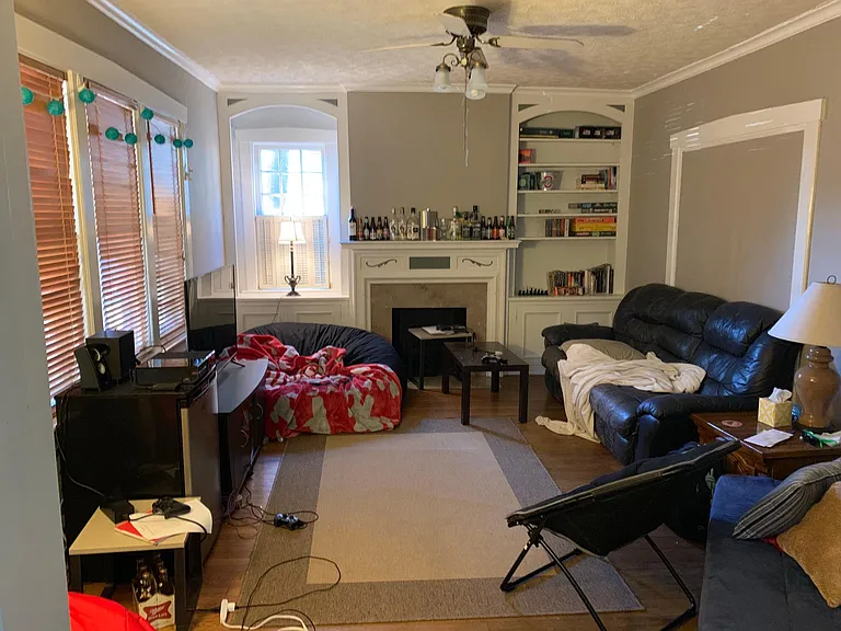 380 E Northwood Ave — Photo 5