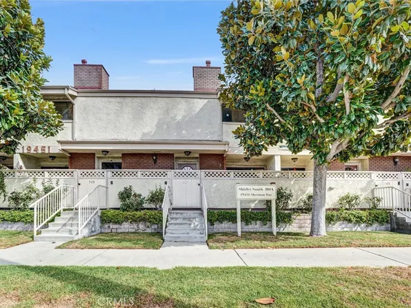 19451 Sherman Way Unit 504, Reseda, CA 91335