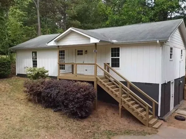 107 Ledbetter Ln, Walhalla, SC 29691