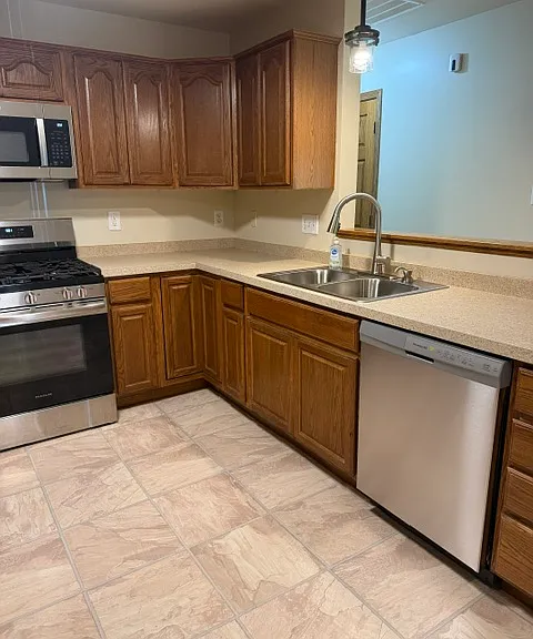 3000 Blue Grouse St — Photo 4