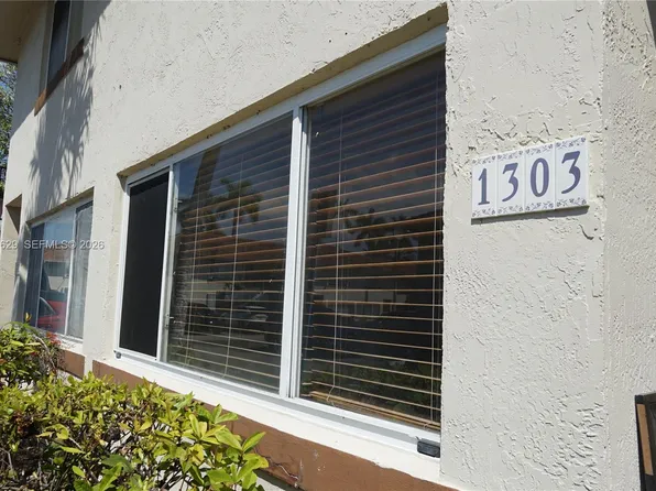 331 NW 82nd Ave APT 1303, Miami, FL 33126
