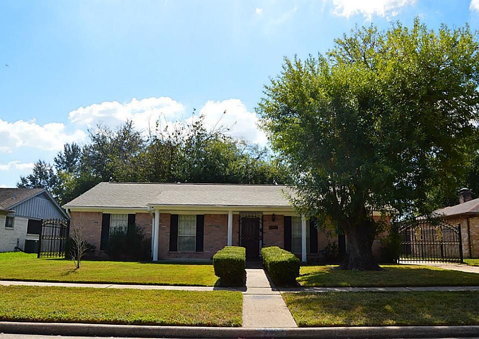 1st image of 9307 Benning Dr