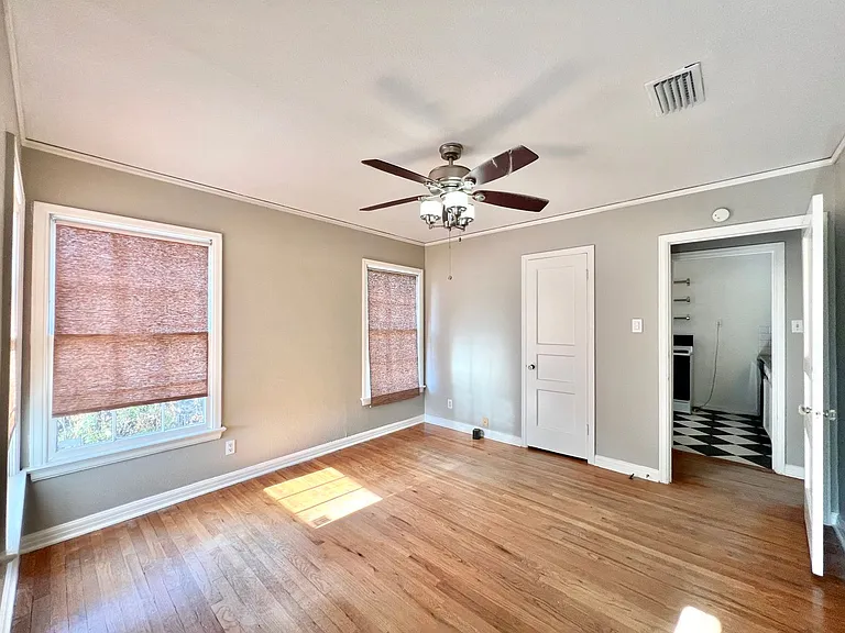 1510 S Montreal Ave — Photo 6