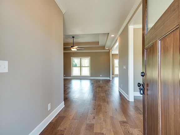 2nd image of 98 Lexington Cir Lot 62