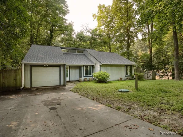 6651 Wharfview Ct, Hayes, VA 23072