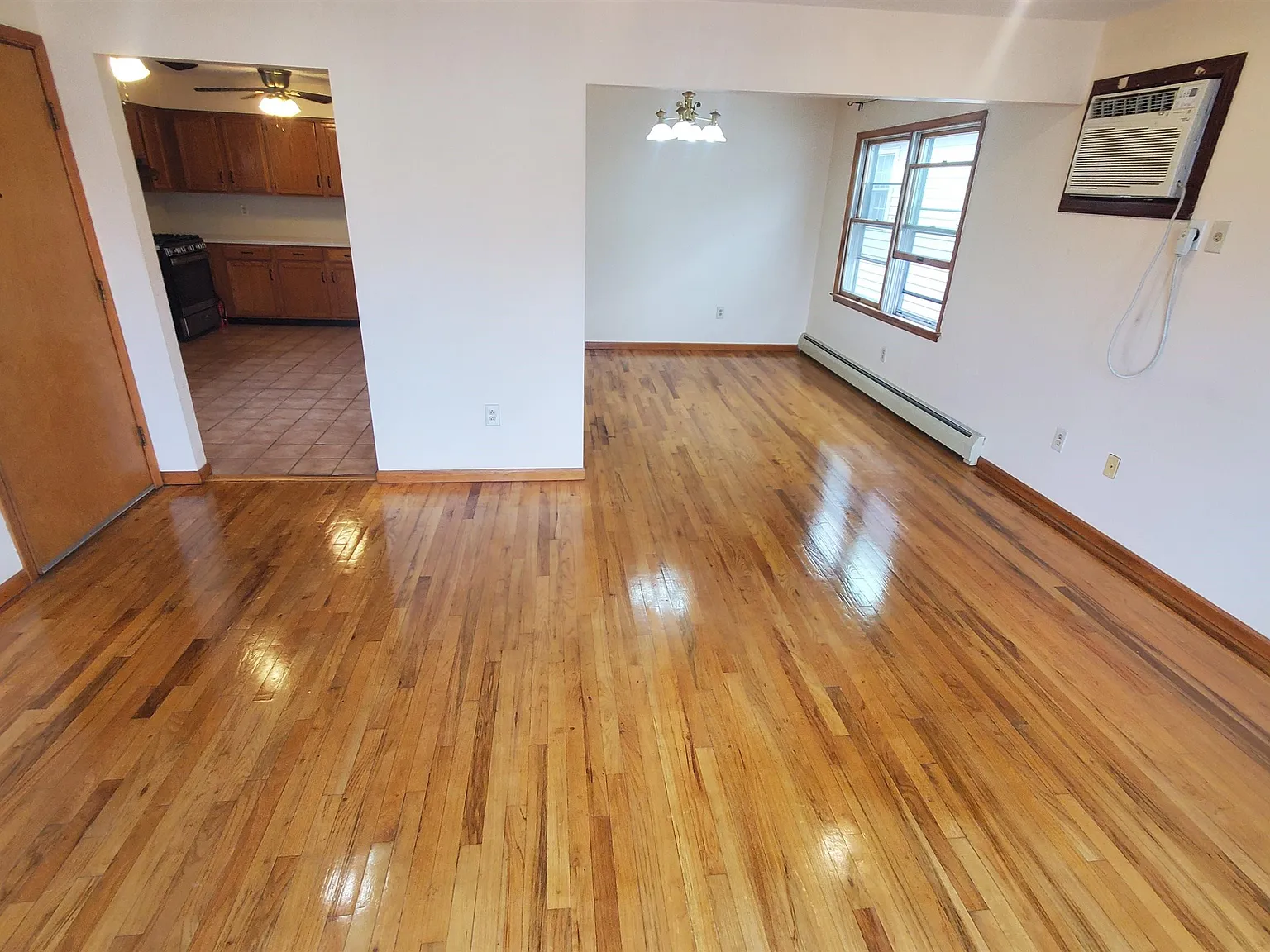 3 bed, 2.0 bath, $2,600 — Photo 3