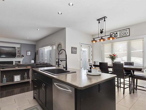 5th image of 495 E Killdeer Way