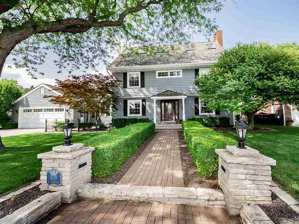 1st image of 509 W Greenway Pl