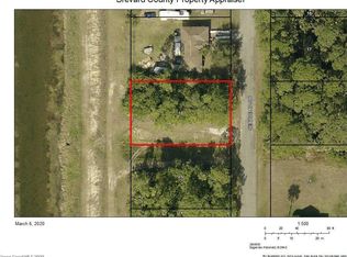 568 Searle Ave SW, Palm Bay, FL 32908