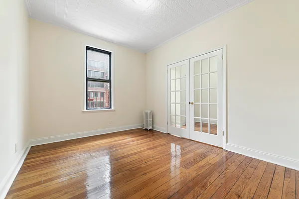 Rented by MNS | media 1