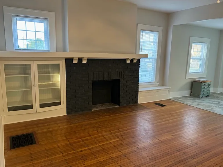 421 N Lafayette Ave — Photo 5