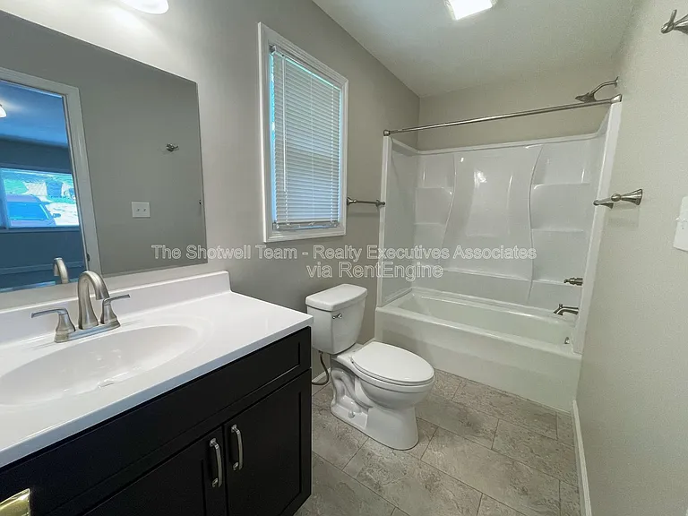 4304 Crosby Dr — Photo 11