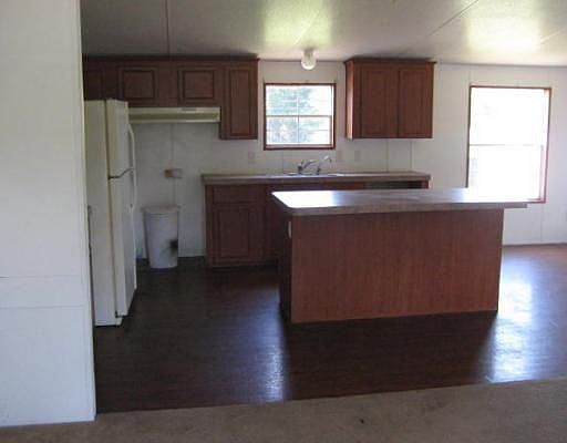 3rd image of 12014 Glenhill Dr