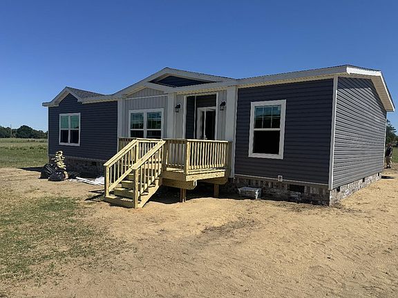 2nd image of 3168 New Holland Rd