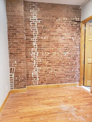 Rented by The Hamilton Group | media 17