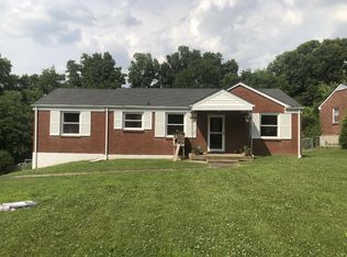 1674 Valley Rd, Clarksville, TN 37043