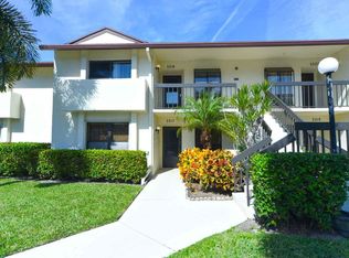 3317 Lucerne Park Dr, Greenacres, FL 33467