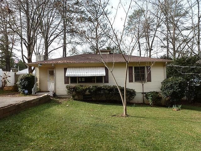 1st image of 215 Hillside Cir