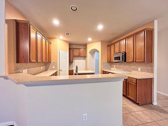 5th image of 10312 Bear Creek Trl
