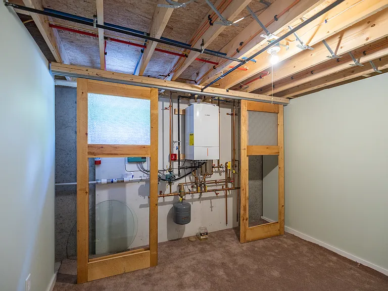 313 Plummer Mill Rd — Photo 16