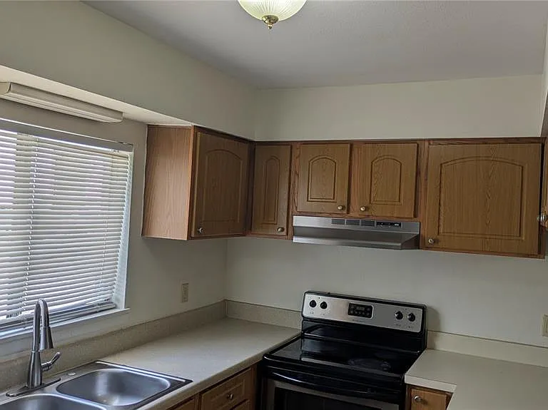 4401 S Semoran Blvd #9 — Photo 19