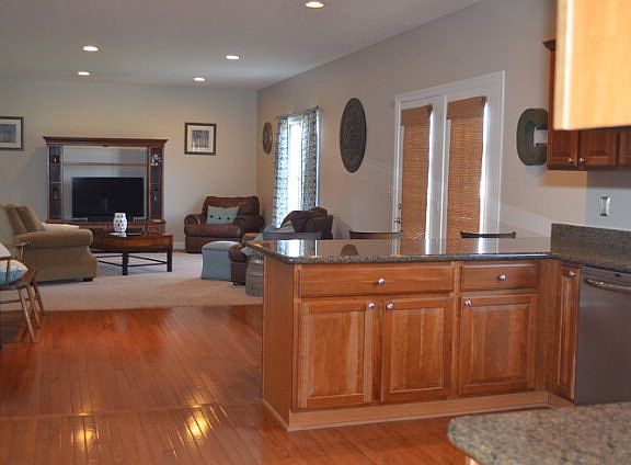 3rd image of 3263 Stony Creek Ln