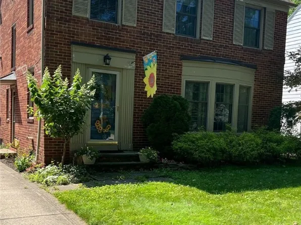 2364 Miramar Blvd, University Heights, OH 44118