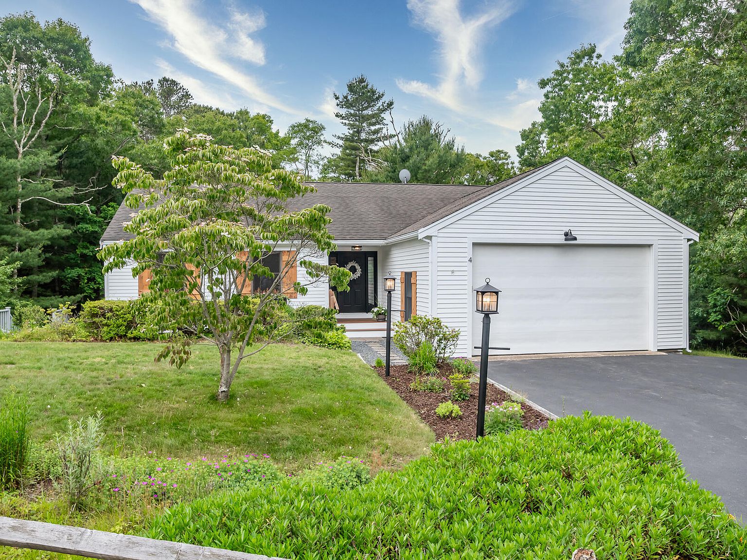 4 Beachwood Road, Monument Beach, MA 02553 | MLS #22302496 | Zillow