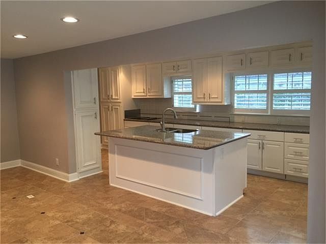1st image of 4714 Braesvalley Dr