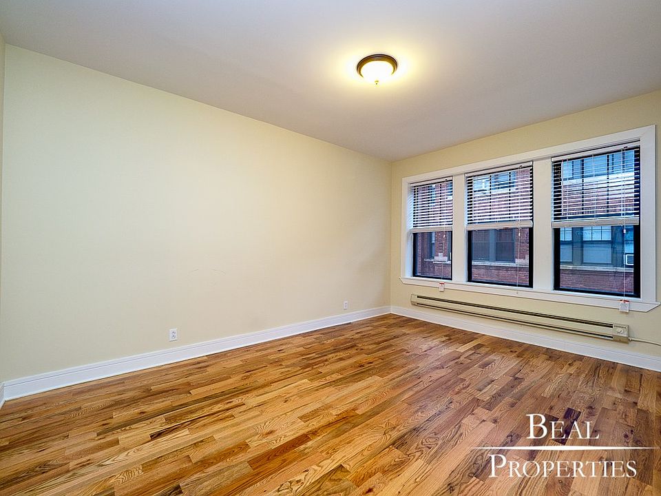 1st image of 4415 N Wolcott Ave APT 2A