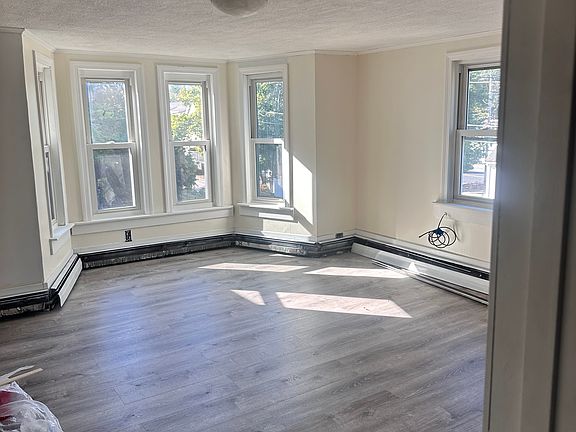2nd image of 22 Marshall St #B