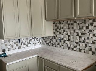 339 Market St #A, Gloucester City, NJ