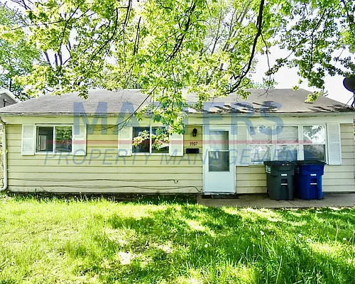 3907 Donegal Ln Photo 1