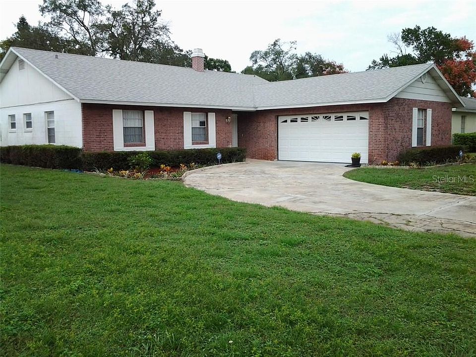 2nd image of 3278 Sheringham Rd
