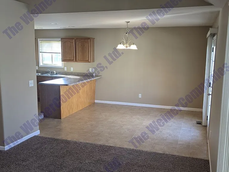 201 Red Bud Dr — Photo 7