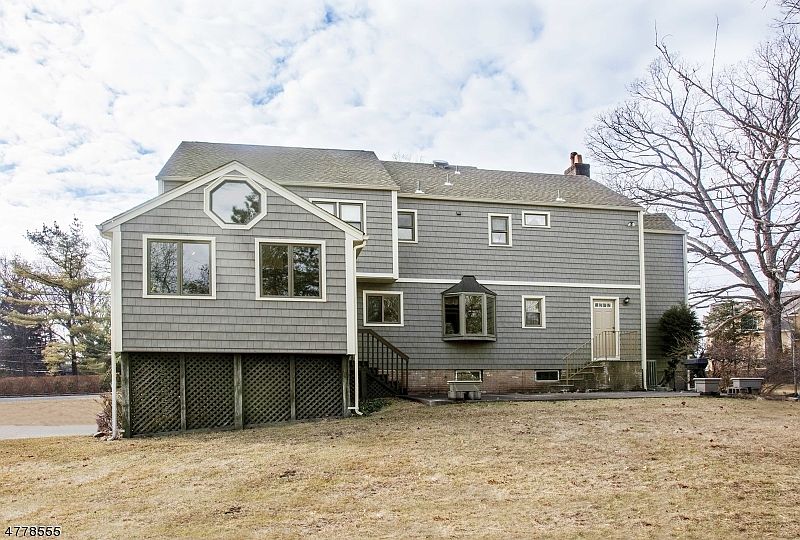 2nd image of 46 Ridge Rd